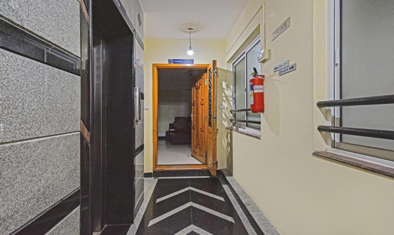 Treebo Samhaar Residency Thoraipakkam Hotel Chennai Eksteriør billede